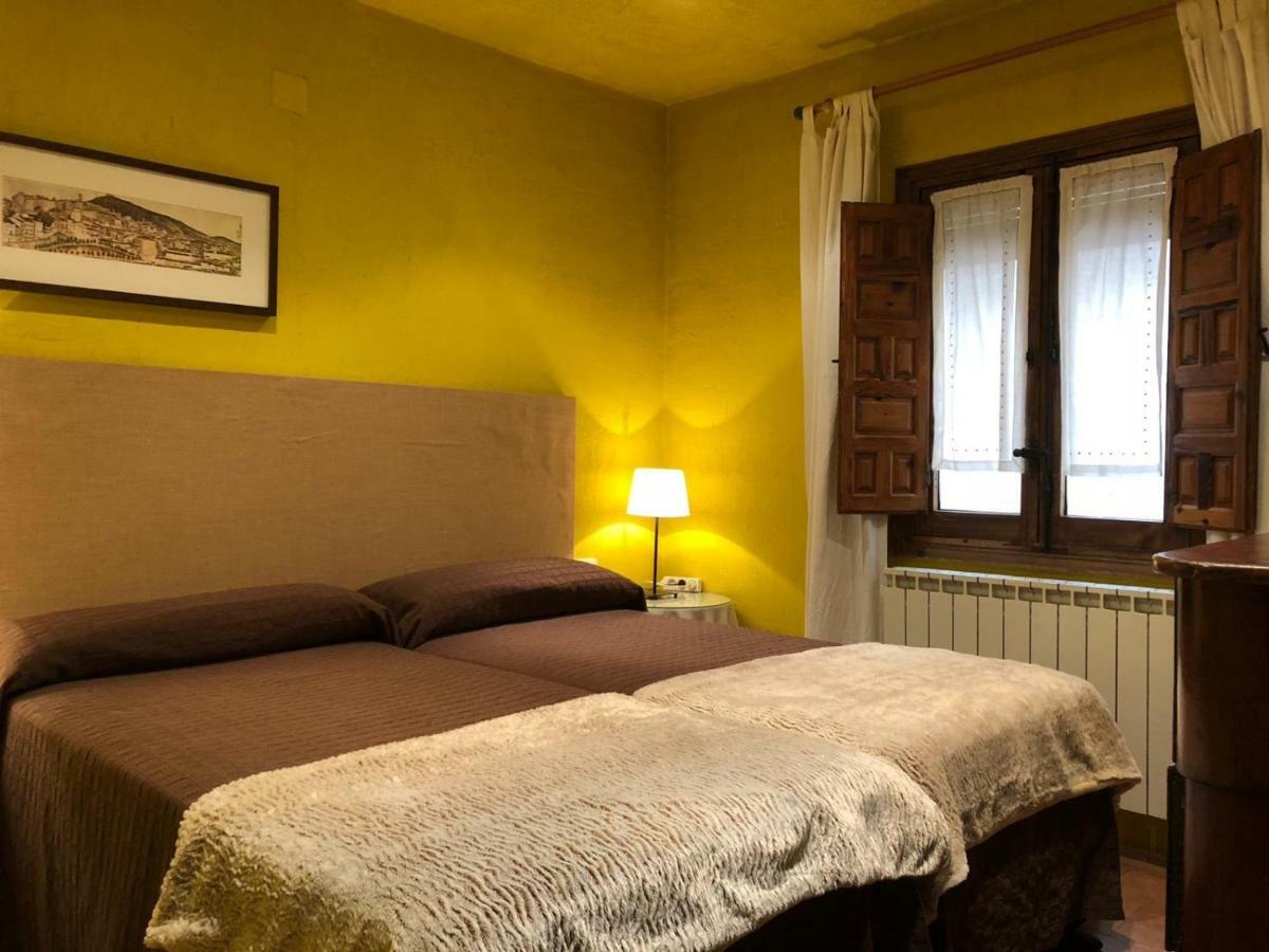 La Casa De San Pedro Apartment Cuenca  Luaran gambar